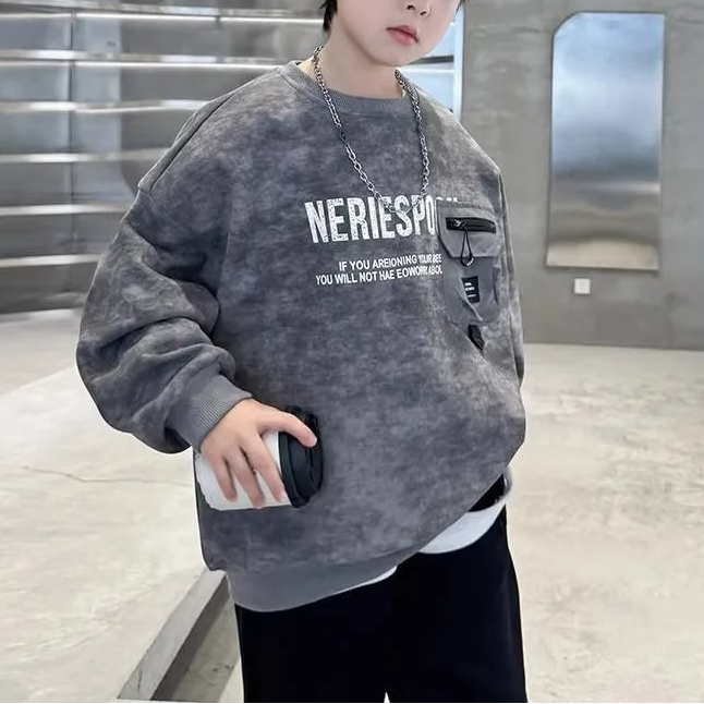 Casual Loose Fit Graphic Sweatshirt