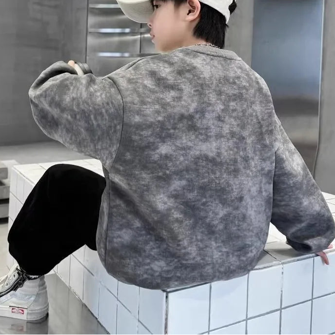 Casual Loose Fit Graphic Sweatshirt